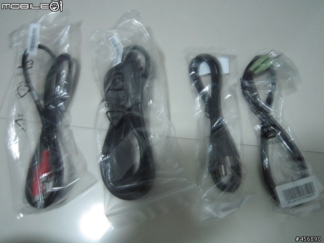 [開箱]  5月初買的2430v [6ms]