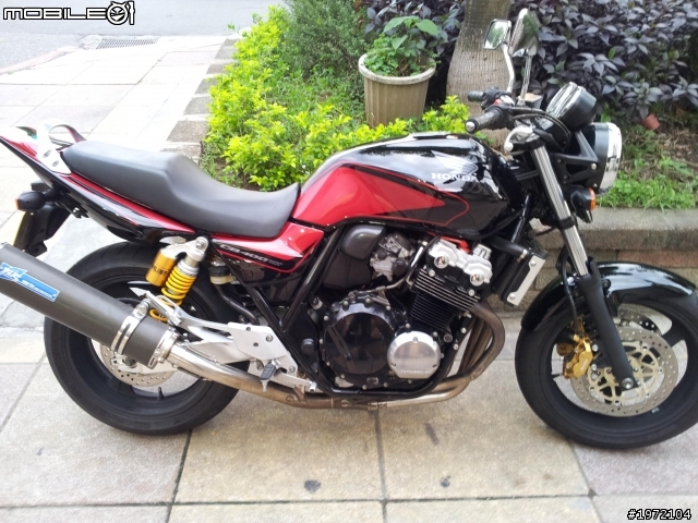 [更新]我的CB400 2010 SP塗裝 DMV把手總成 齒盤 O牌防甩上身!