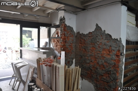 兄弟施工VS兩光設計師 (當小蝦米遇到大白鯊),自己DIY強力收尾中(工作風)