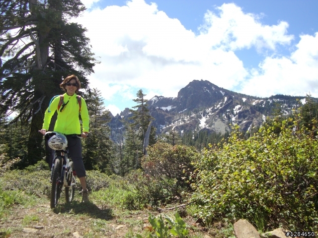[MTB遊記]  六月殘雪下的超級越野路線 – Downieville downhill