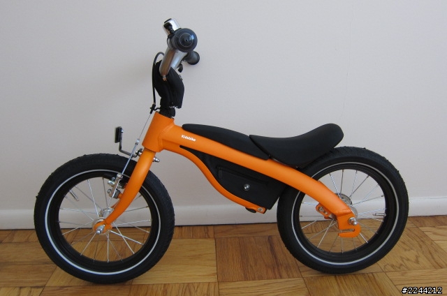 BMW KIDSBIKE 兒童兩用滑步車/腳踏車