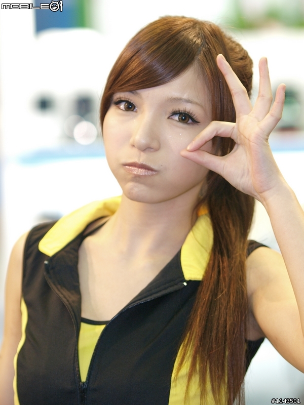 蓋一個 olympus 的 computex2012 showgilr大樓 不知道蓋不蓋的成