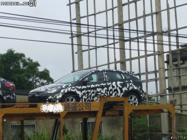 早上看到的為裝車...