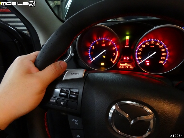 『新品分享』news mazda3 AutoExe方向盤
