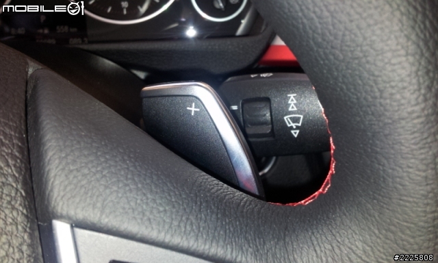 BMW F30 320i 白色  開箱  內裝照片  照不漂亮請見諒