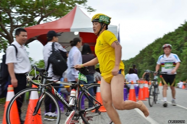 我想要參加226超級鐵人三項