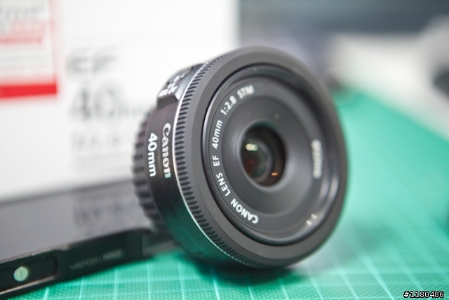 Canon 餅乾鏡 EF 40mm F2.8 STM 步進馬達 開箱