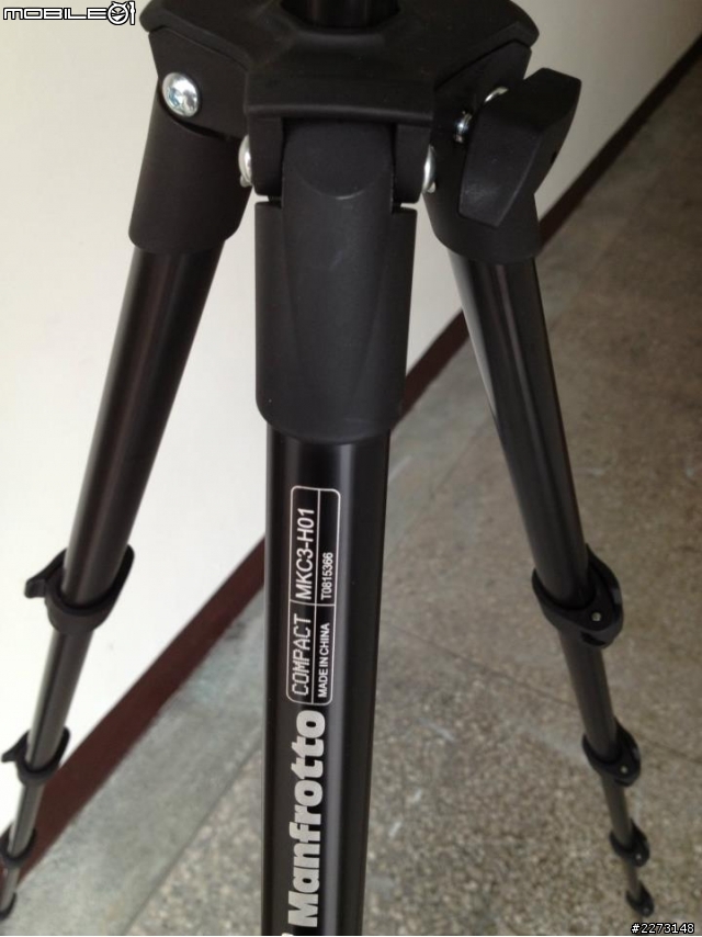 [開箱] 大賣場挖到寶!! Manfrotto 腳架MKC3-H01