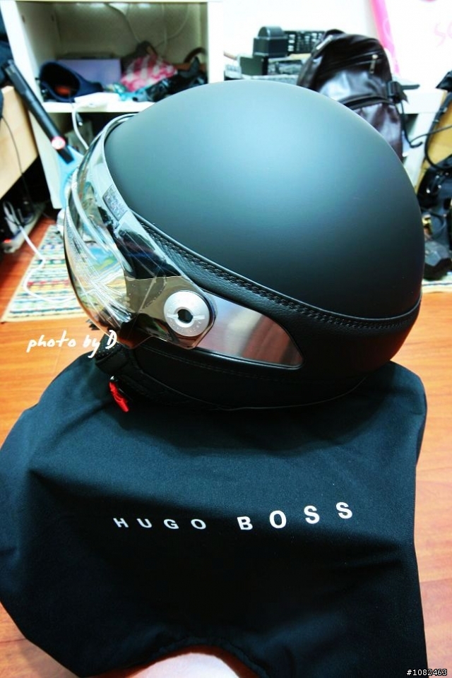 HUGO BOSS HB.01 精品安全帽開箱文