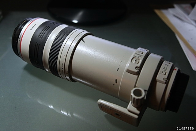 【請教】 Canon EF 100-400mm 的可調阻尼變焦機構