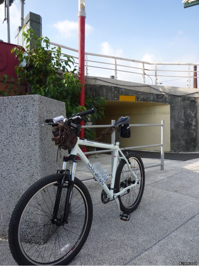 大白LG趴趴走(高雄愛河之心篇)