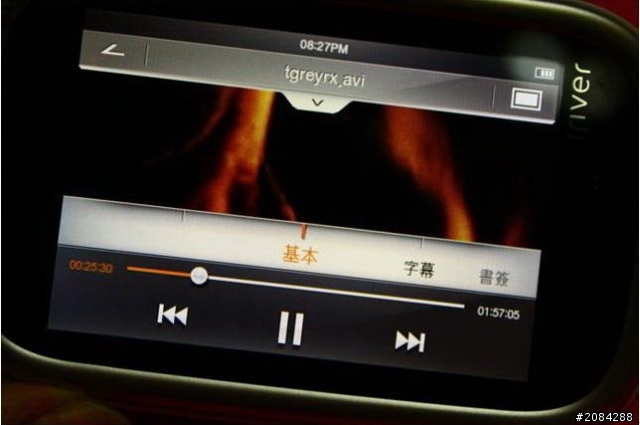 [開箱]「輕薄、時尚」iriver B100 MP4 可看PDF的新機