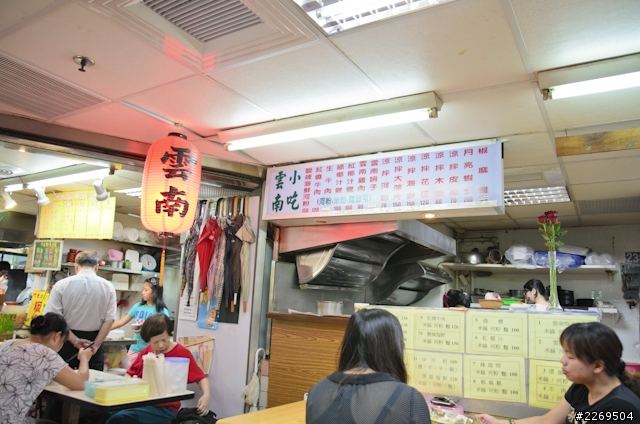 [E-woo趴趴走]小綠陪我和小寶貝逛士東市場~