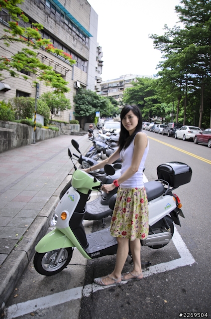 [E-woo趴趴走]小綠和我的書香之旅~