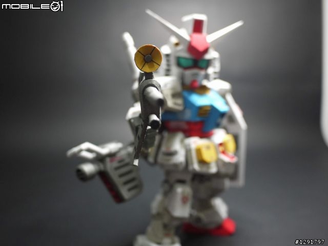 我來發個紙模吧~~全身可動SD RX-78-2