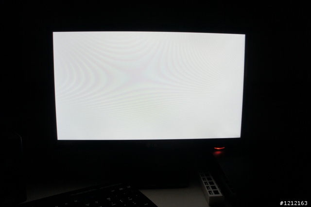 [IPS LED螢幕開箱] 第一次選擇IPS面板的螢幕  汰舊換新 LG IPS 224V