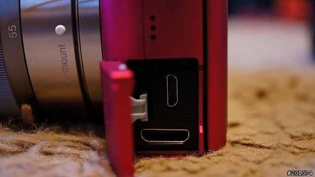 [開箱] SONY NEX-F3D 桃紅色雙鏡組 開箱分享