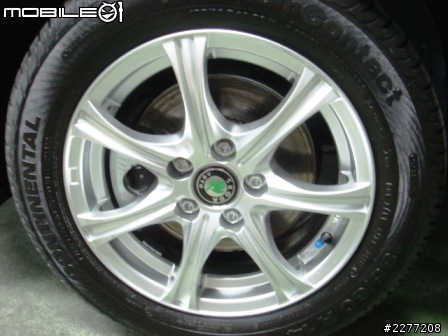 [開箱文] 牽新車車回家囉~ Skoda Fabia 1.6 ~