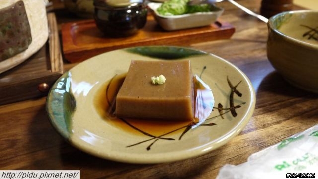 《日本＼京都》堅持傳統的美味湯豆腐 ～奧丹～