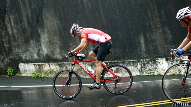 (6/18更新 500張上傳完畢) 大雨騎車 0603北濱100 香員林陡坡