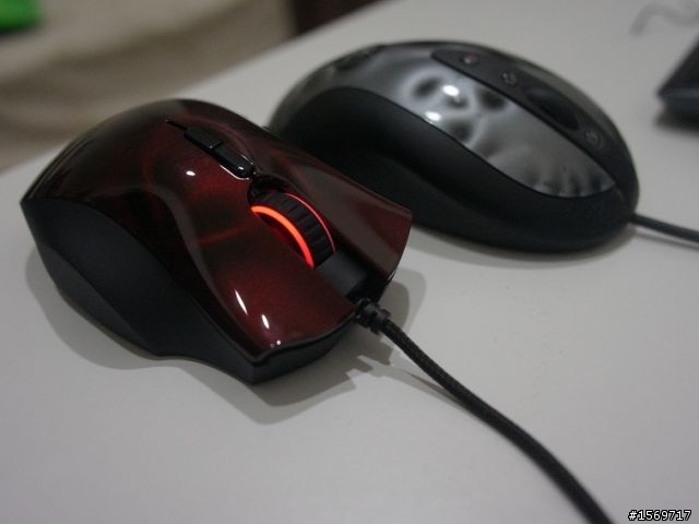 [戰隊]PWNED-媽~我得獎了!!RAZER NAGA HEX+NOSTROMO諾斯魔鍵 試用心得