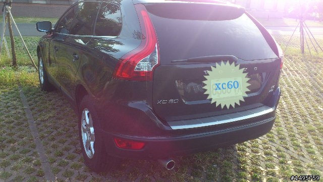 XC60行李箱后飾板開箱