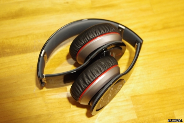 [分享]  Beats by Dr. Dre Wireless 藍芽耳機