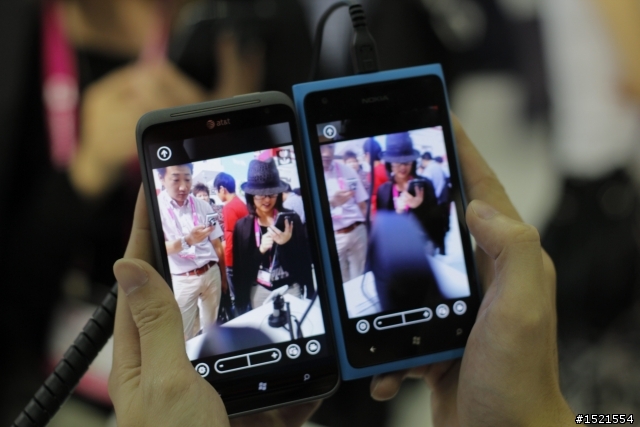 【分享】COMPUTEX 現身!!!! Lumia 900 & Lumia 800