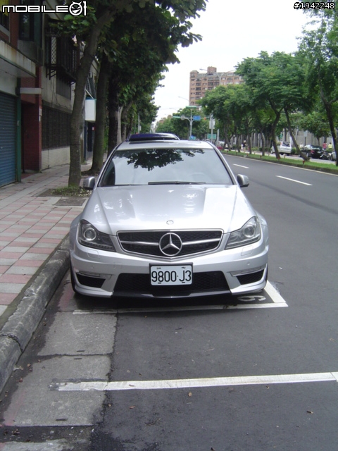 小改款C63 AMG與SLS AMG Coupe