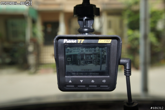 ( 遲來的開箱文)愛國者行車紀錄器 Patrio T7 開箱文暨使用心得