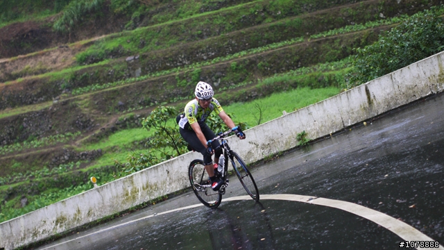 (6/18更新 500張上傳完畢) 大雨騎車 0603北濱100 香員林陡坡