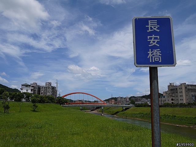 『GF5大樓』來貢獻幾塊磚吧:)
