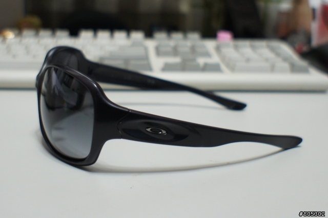 {開箱}奪天書之OAKLEY POLARIZED INMATE + DRIZZLE™ (ASIAN FIT)