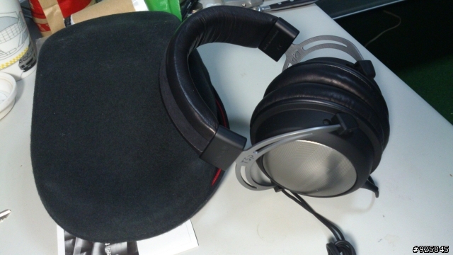 [開箱]beyerdynamic T5P