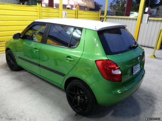 FABIA 1.2 拉力綠 滿兩個月開開箱!!