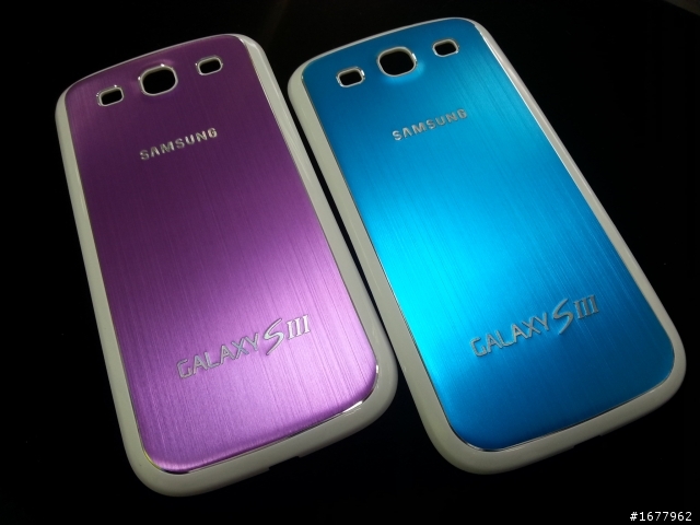 [分享] Galaxy S3 金屬髮絲紋背蓋 (電池蓋)