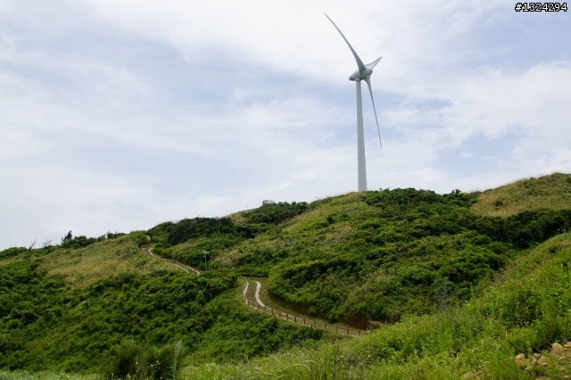 外埔漁港 ~ 好望角 (濱海自行車道、同興老街、公司寮漁港、好望角、off road 、拍火車、舊鐵道、隧道、海角樂園、過港貝殼化石、鄭崇和墓、黑輪伯 + 杏仁露)