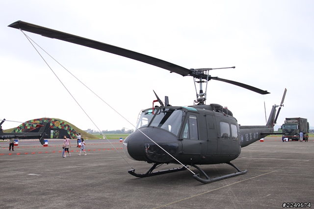 SUV油耗終極挑戰 空軍表演同場加映！