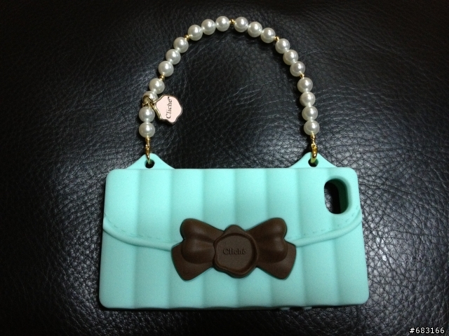 (((●●開箱文)))~Candies-iphone4跟4S-晚宴包-Matelasse鍊子背帶保護殼套,超級可愛^O^