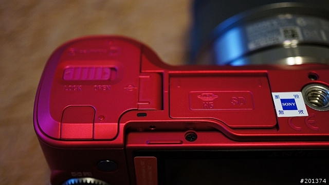 [開箱] SONY NEX-F3D 桃紅色雙鏡組 開箱分享