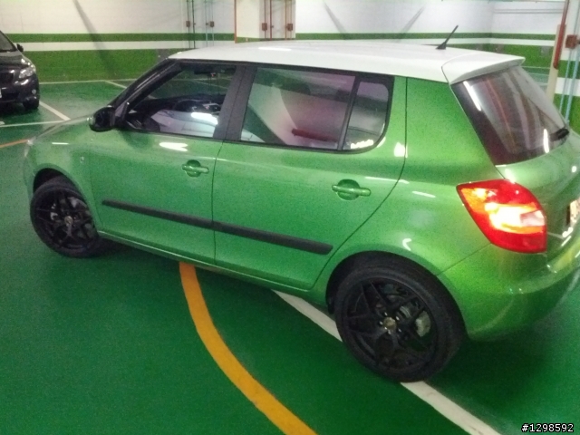 FABIA 1.2 拉力綠 滿兩個月開開箱!!