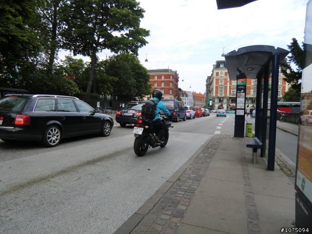 [分享]北歐路上遇到的Motorcycle