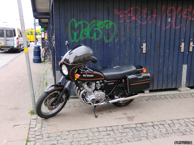 [分享]北歐路上遇到的Motorcycle