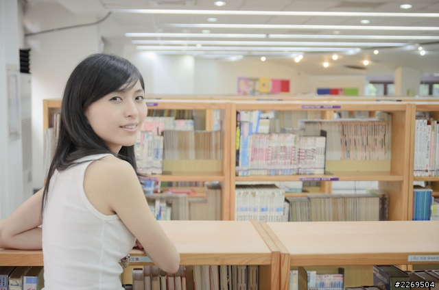 [E-woo趴趴走]小綠和我的書香之旅~
