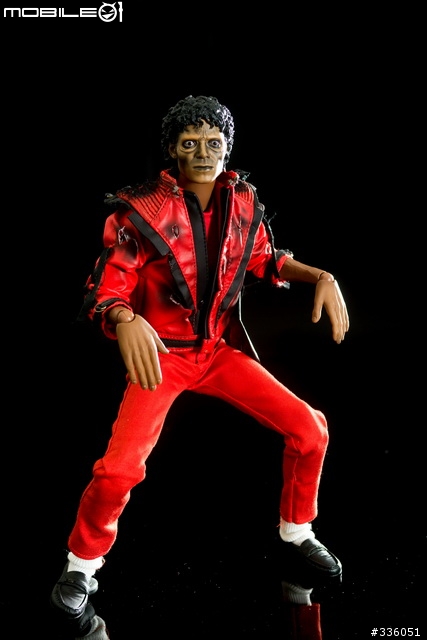 [分享] 用12吋公仔懷念 Michael Jackson