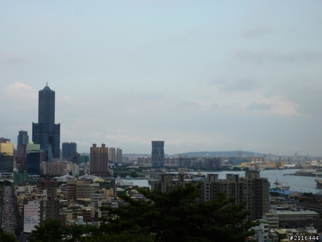 大白LG趴趴走(高雄壽山看夜景篇)