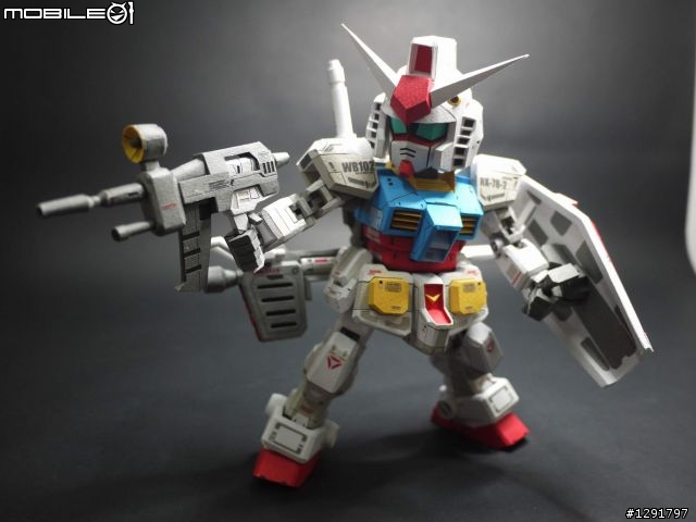 我來發個紙模吧~~全身可動SD RX-78-2