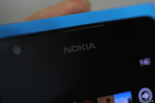 【分享】COMPUTEX 現身!!!! Lumia 900 & Lumia 800