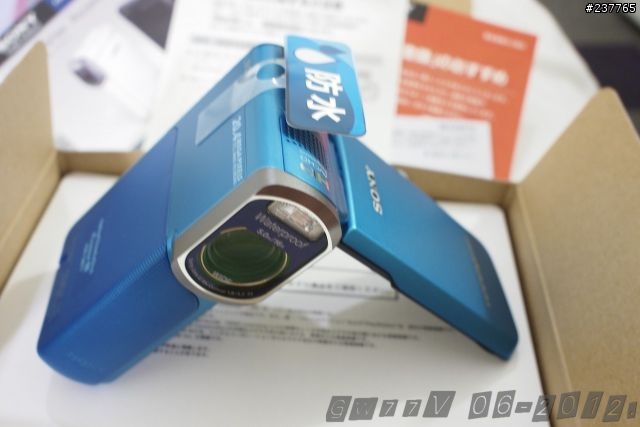[開箱] SONY HDR-GW77V *BLUE*