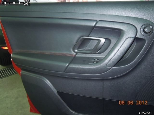 用心也有好車開,交車前開個箱,FABIA 1.6